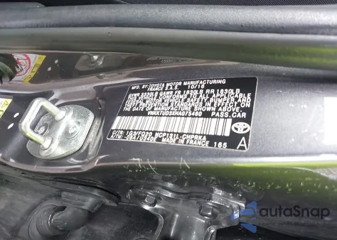 2017 Toyota Yaris L z USA, uszkodzony, nr VIN VNKKTUD3XHA075460